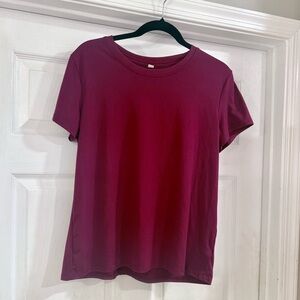 Classic burgundy Women's scoop neck top size large